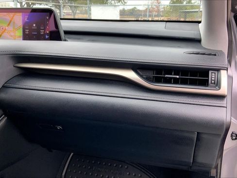 Used 2018 Lexus RX 350 AWD image 18