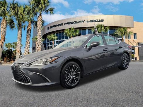 Certified 2025 Lexus ES 350 w/ Premium Package image 8