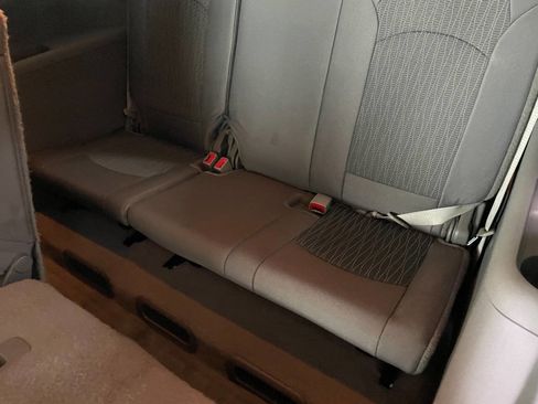 Used 2016 Chevrolet Traverse LS image 23