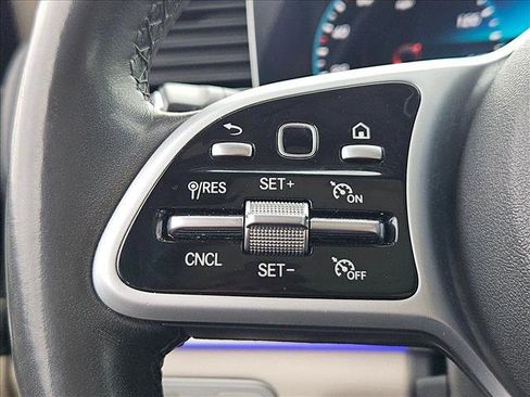 Used 2020 Mercedes-Benz GLS 450 4MATIC image 11