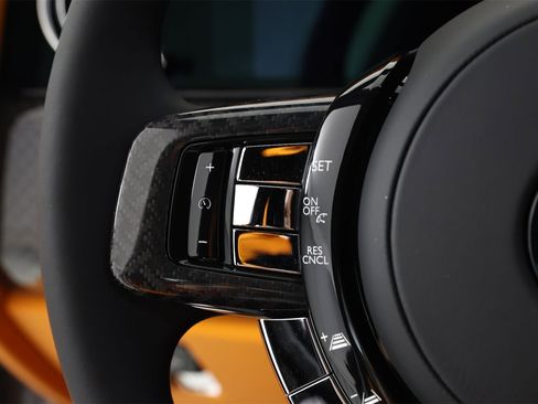 New 2026 Rolls-Royce Cullinan Black Badge image 14