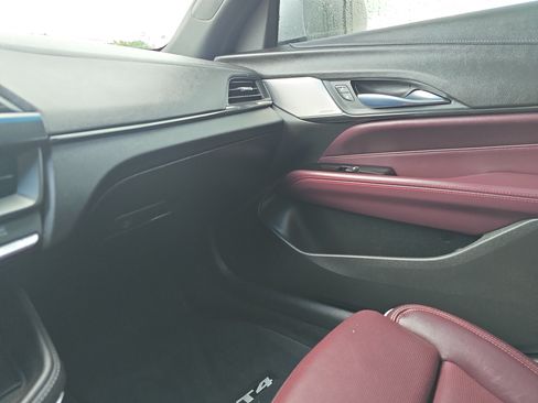 Used 2022 Cadillac CT4 Sport AWD/4WD image 36