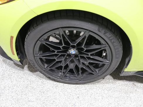 Used 2022 BMW M4 Competition w/ M Carbon Exterior Package RWD image 10
