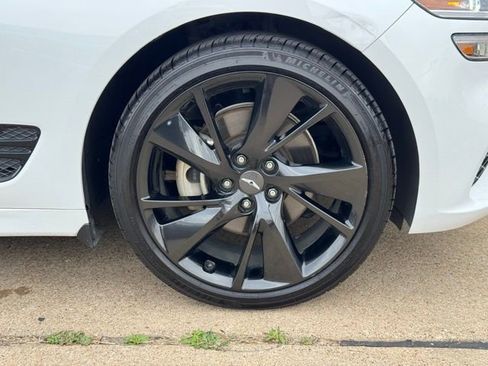 Used 2023 Genesis G70 2.0T w/ Sport Prestige Package image 8