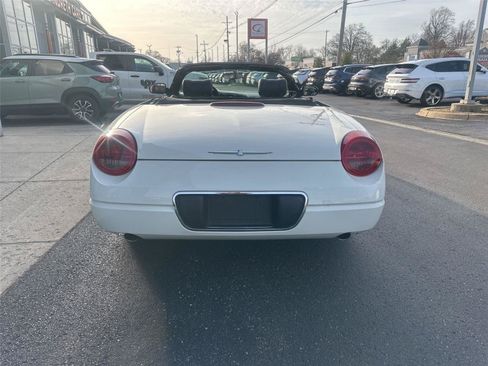 Used 2003 Ford Thunderbird RWD image 4