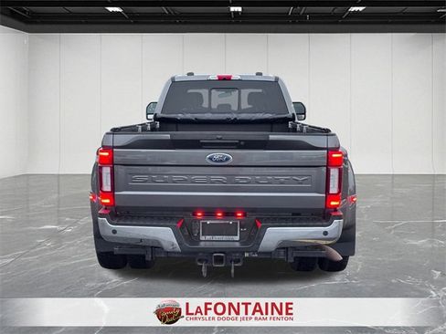 Used 2022 Ford F350 Lariat w/ Lariat Ultimate Package image 4