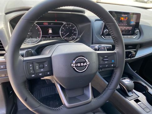 New 2026 Nissan Rogue SV AWD/4WD image 12