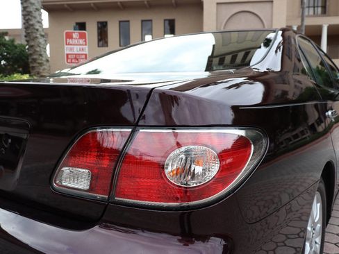 Used 2003 Lexus ES 330 image 27