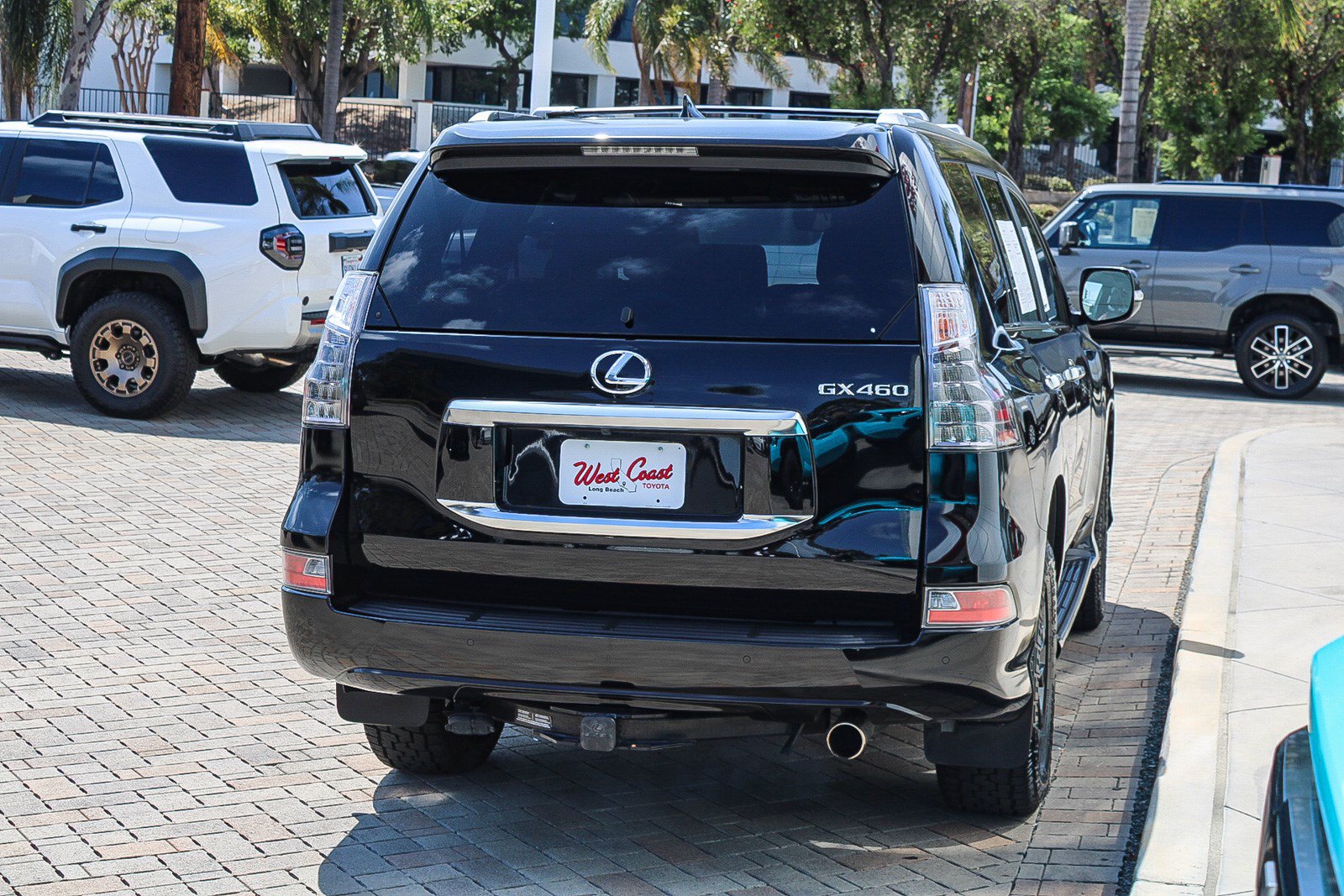 Used 2021 Lexus GX 460 Premium w/ Premium Package AWD/4WD image 7