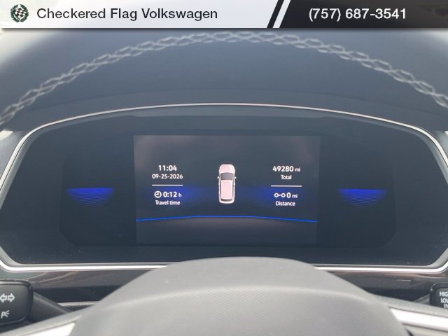 Used 2022 Volkswagen Tiguan SE w/ Panoramic Sunroof Package AWD/4WD image 37