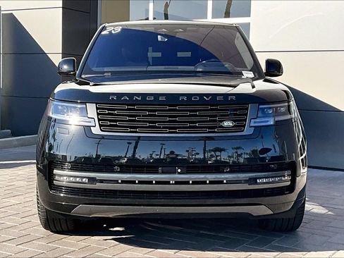 Certified 2023 Land Rover Range Rover SE AWD/4WD image 2
