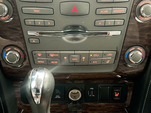 Used 2019 Nissan Armada SL w/ Premium Package image 12