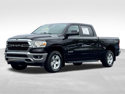 Used 2022 RAM 1500 Big Horn AWD/4WD image 3