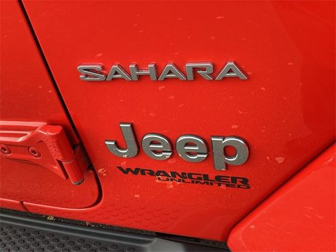 Used 2020 Jeep Wrangler Unlimited Sahara w/ Uconnect 4C Nav & Sound Group image 26
