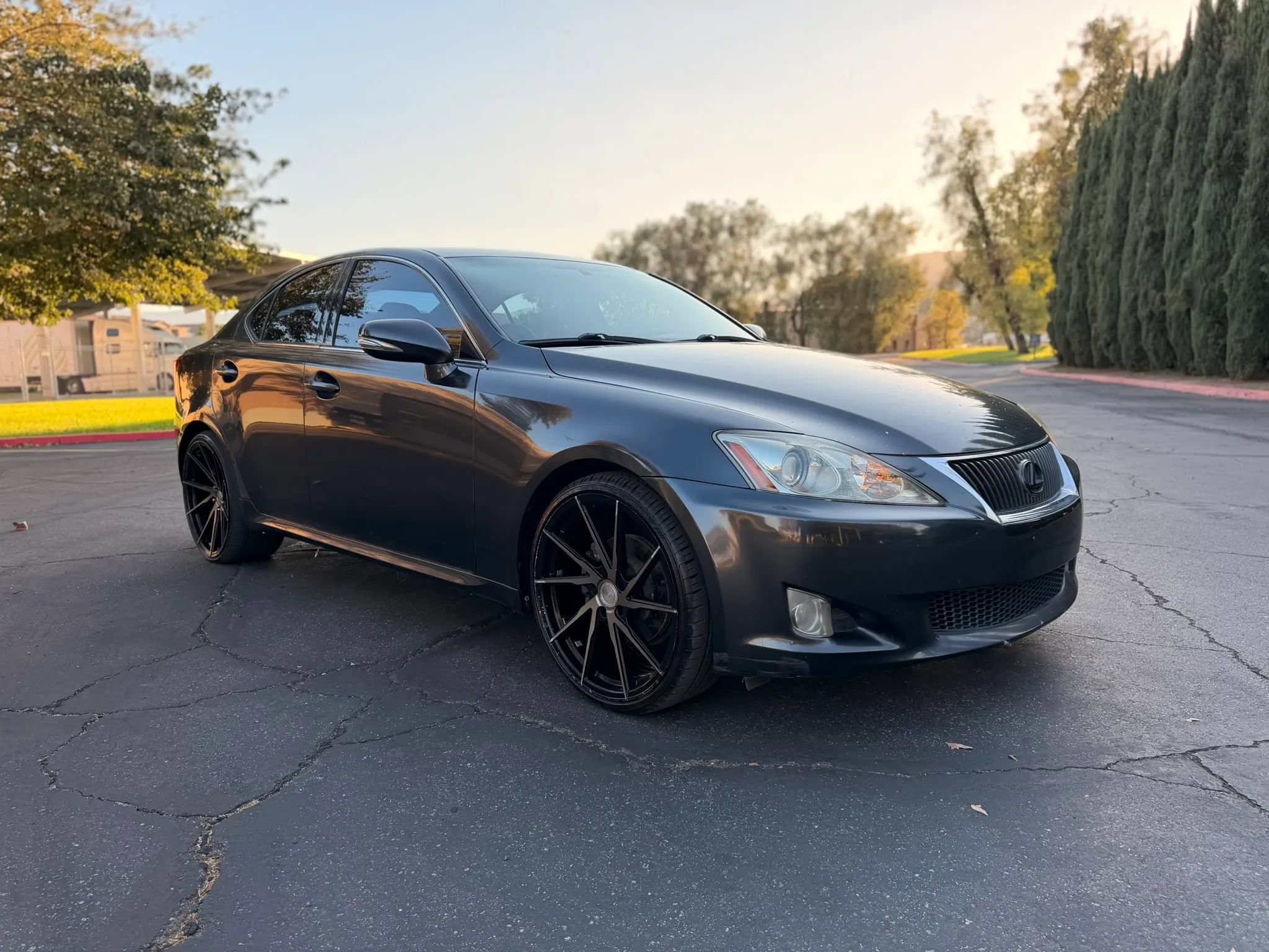 Used 2010 Lexus IS 250 w/ Preferred Accessory Package RWD image 3