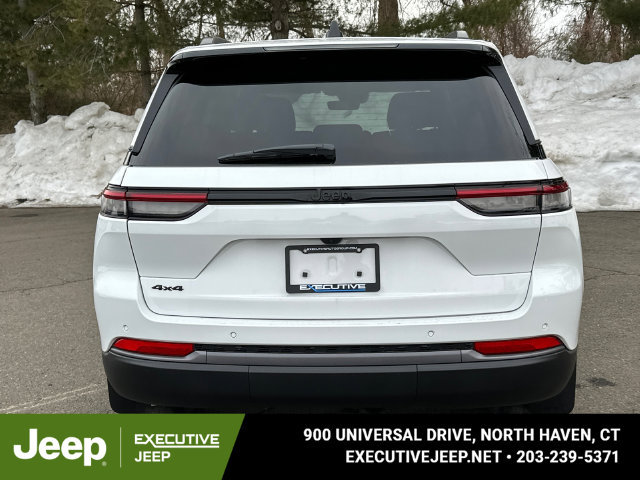 New 2026 Jeep Grand Cherokee Altitude AWD/4WD image 3