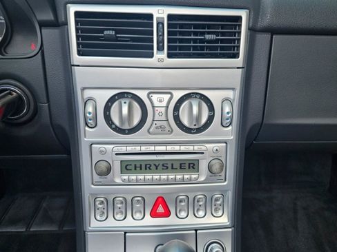 Used 2008 Chrysler Crossfire Limited RWD image 8