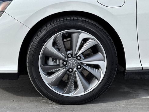 Used 2018 Honda Clarity Plug-In Hybrid image 25