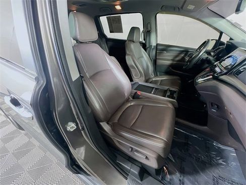 Used 2018 Honda Odyssey EX-L image 29