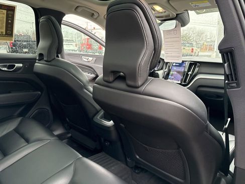 Certified 2023 Volvo XC60 B5 Core w/ Climate Package image 44