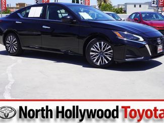 Used 2023 Nissan Altima 2.5 SV FWD video 1