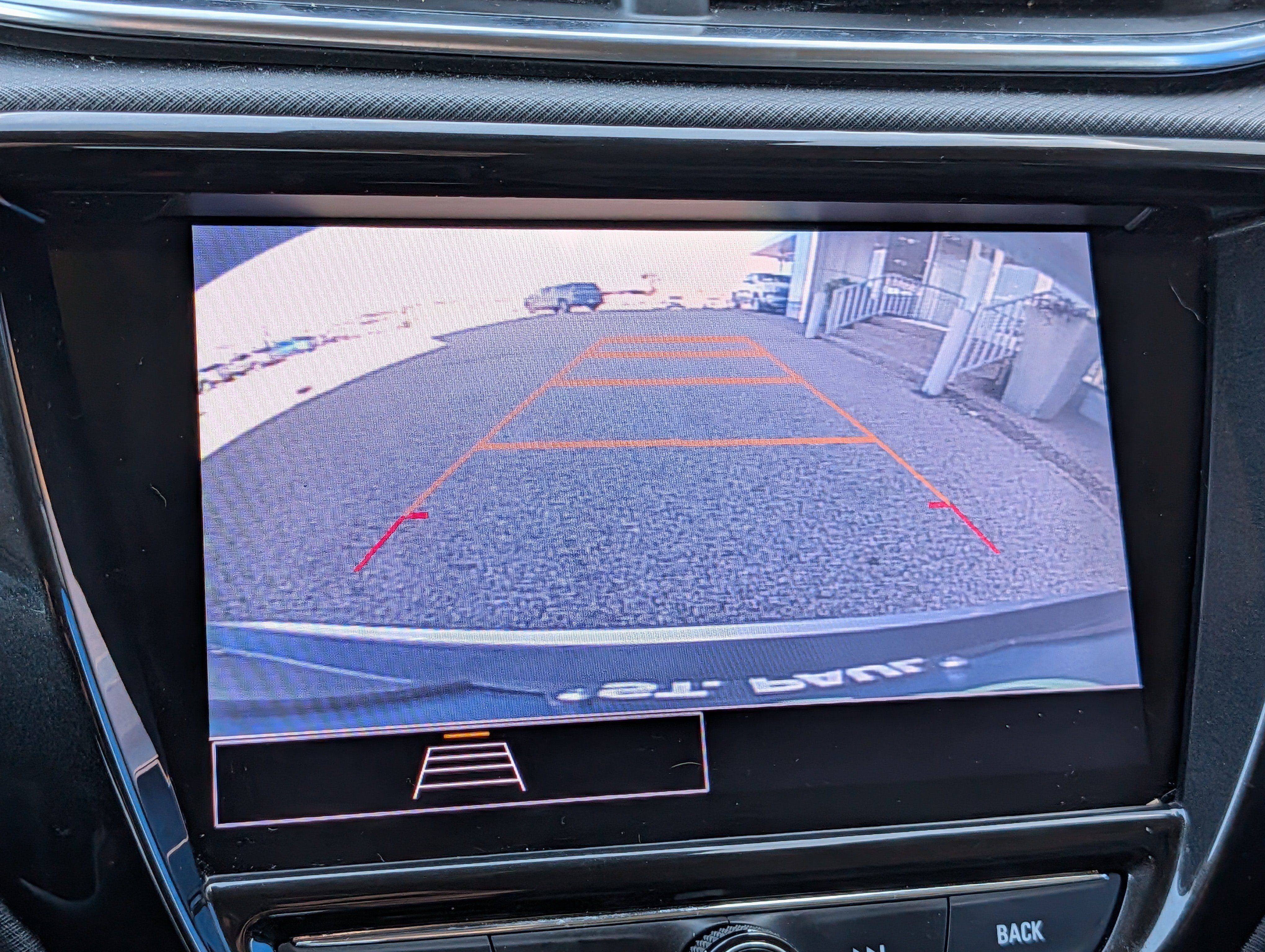 Certified 2022 Chevrolet TrailBlazer LT w/ Convenience Package FWD image 27
