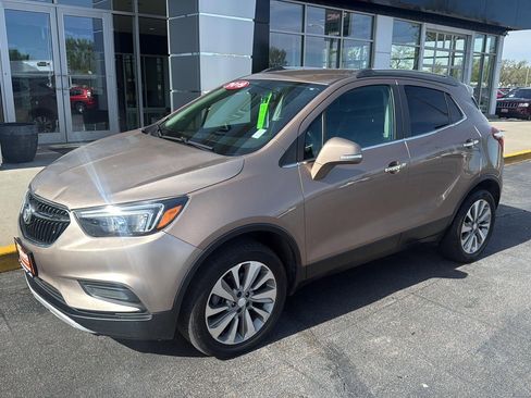 Used 2019 Buick Encore Preferred AWD/4WD image 10
