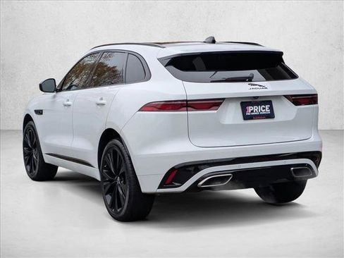 Used 2024 Jaguar F-PACE R-Dynamic S image 8