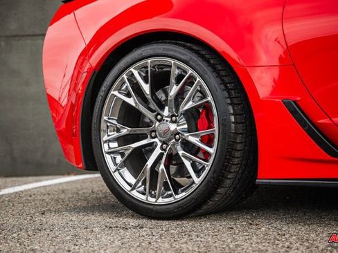 Used 2015 Chevrolet Corvette Z06 w/ 2LZ Preferred Equipment Group image 72