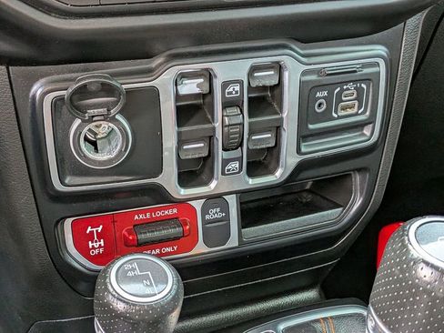 Used 2022 Jeep Gladiator Mojave w/ LED Lighting Group image 25