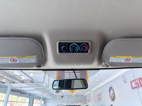 Used 2024 Chevrolet Express 3500 LS image 23