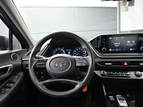 Used 2021 Hyundai Sonata SE image 11