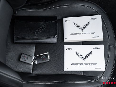 Used 2016 Chevrolet Corvette Stingray Coupe w/ Battery Protection Package image 39