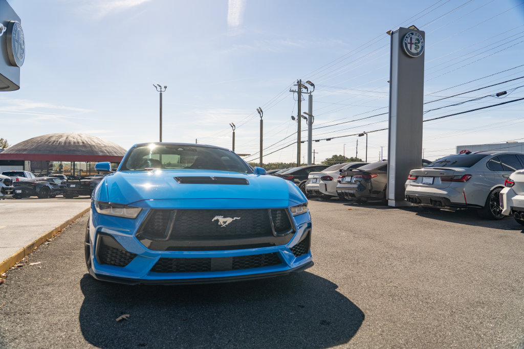 Used 2024 Ford Mustang GT Premium w/ GT Performance Package RWD image 11