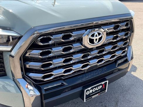 Used 2024 Toyota Tundra Platinum AWD/4WD image 30