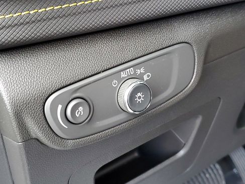 New 2026 Chevrolet TrailBlazer ACTIV w/ Convenience Package FWD image 9
