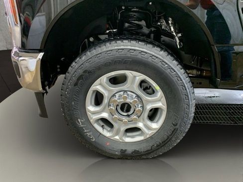 New 2026 Ford F250 XLT w/ XLT Premium Package image 15