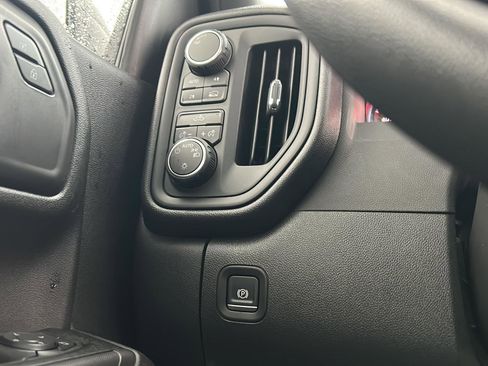 Used 2025 Chevrolet Silverado 1500 W/T w/ WT Convenience Package image 19