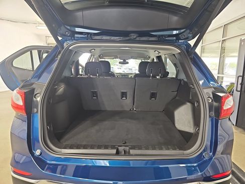 Used 2019 Chevrolet Equinox LT FWD image 15