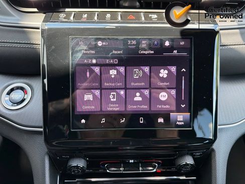 Used 2026 Jeep Grand Cherokee L Laredo RWD image 83