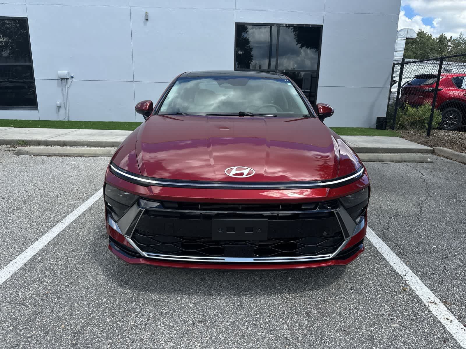 Used 2024 Hyundai Sonata SEL w/ Convenience Package FWD image 12