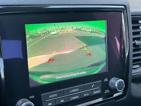 Used 2023 Nissan Frontier S w/ Technology Package image 18