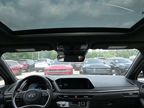 Used 2023 Hyundai Sonata SEL Plus w/ Cargo Package FWD image 29