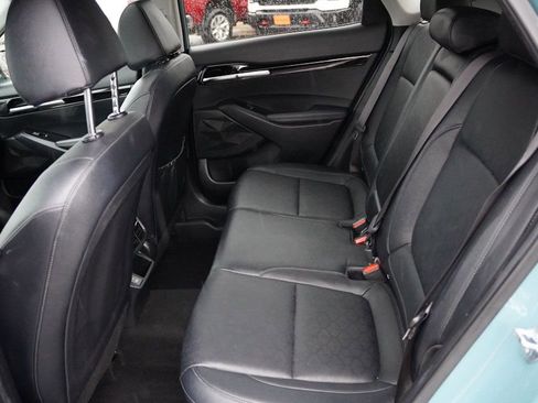 Certified 2024 Kia Seltos EX image 18