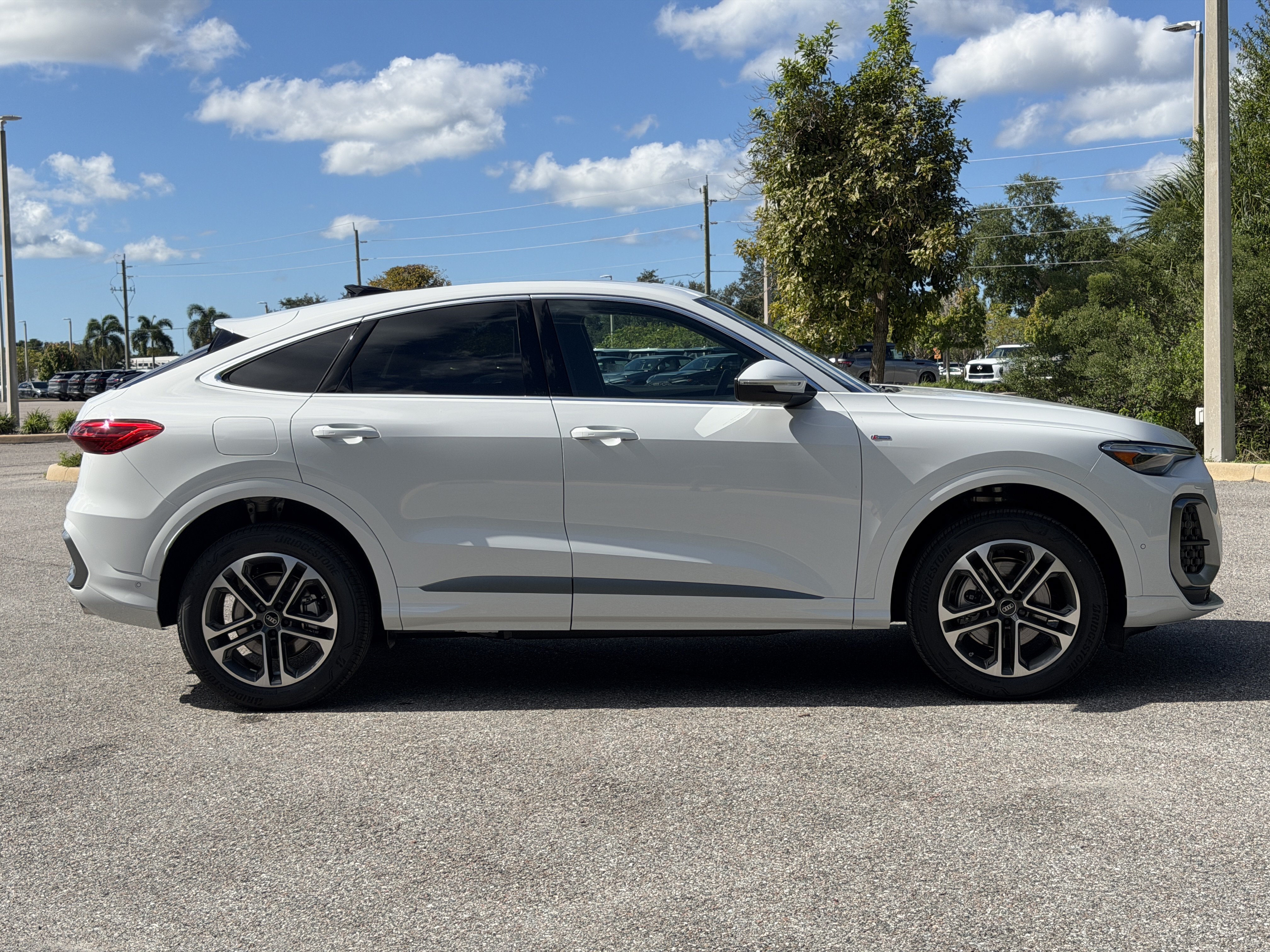 New 2026 Audi Q5 Premium Plus AWD/4WD image 8