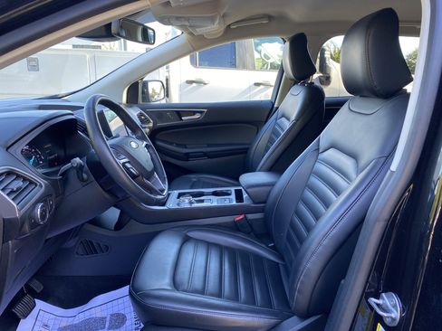 Used 2024 Ford Edge SEL image 16