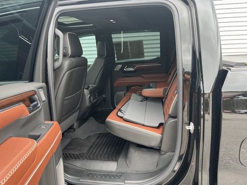 Used 2025 GMC Sierra 1500 Denali Ultimate AWD/4WD image 30