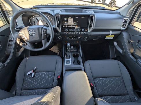 New 2026 Nissan Frontier SV image 7