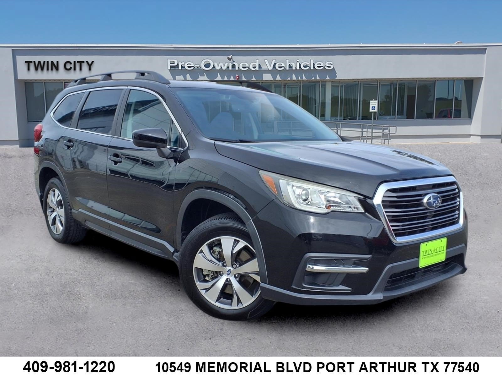 Used 2019 Subaru Ascent Premium w/ Popular Package #2 AWD/4WD image 1