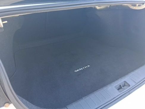Used 2022 Nissan Sentra SV FWD image 25